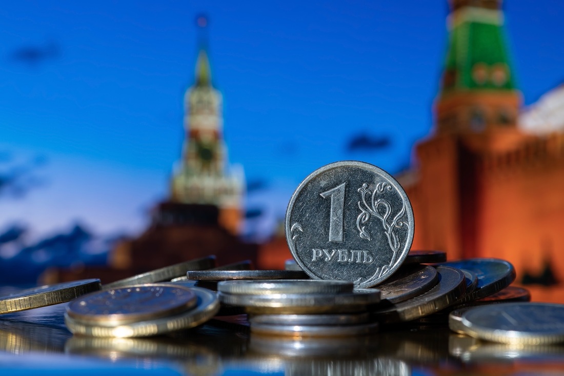 ロシア 経済 崩壊