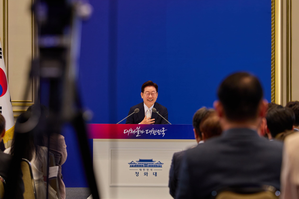 安全保障に弱い」それでも成果を上げた韓国・李在明大統領、就任1周年