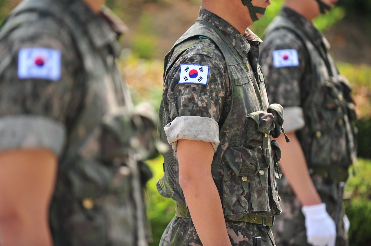 韓国の兵力は6年間で11万人減少！AIを軍事力整備の中心に据えなければ