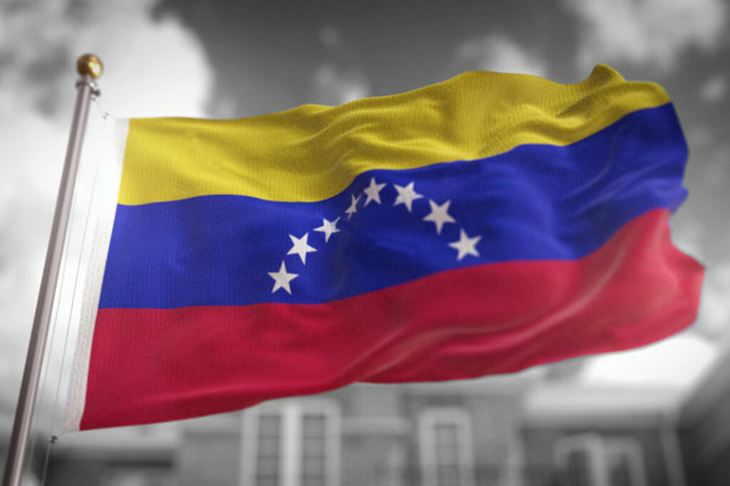 「民主化の希望の星」が輝き失う南米ベネズエラ