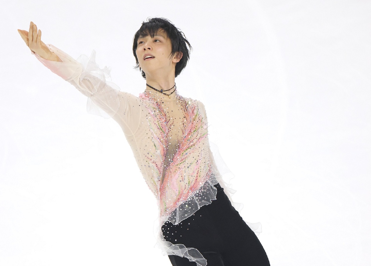 羽生結弦が地元・仙台の新リンクで見せた“らしさ”とは？演技でも