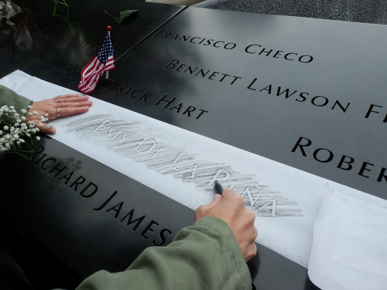 Love & Peace」の思い新たに、17年目の9.11 Wedge ONLINE(ウェッジ