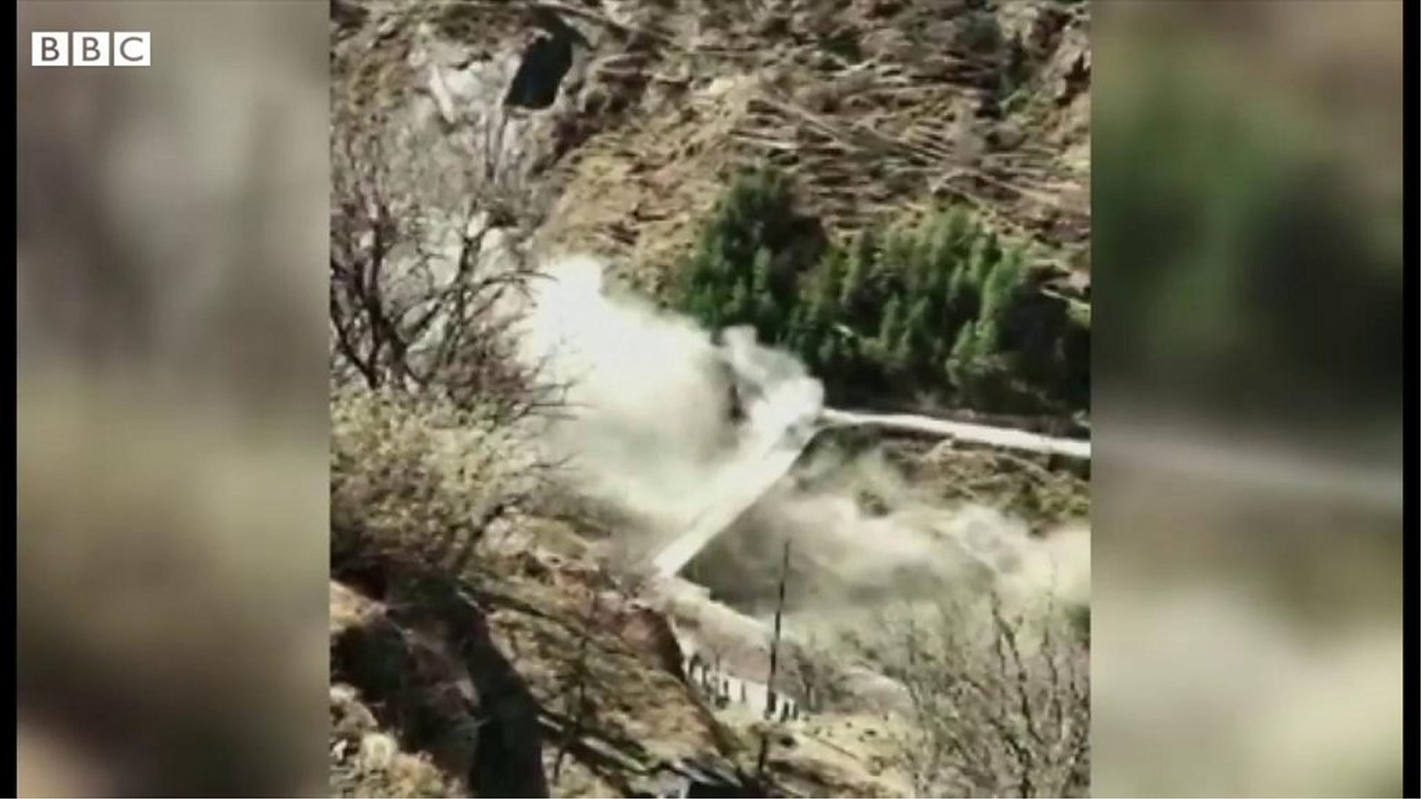 ヒマラヤの氷河崩壊 ダムが押し流され村が冠水 インド北部 Wedge Infinity ウェッジ ヒマラヤの氷河崩壊 ダムが押し流され村が冠水 インド北部 Wedge Infinity ウェッジ