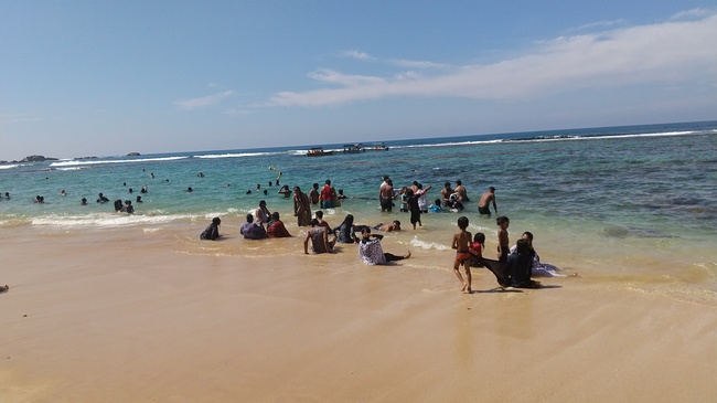 スリランカ観光事情、インド人と中国人とロシア人 財政破綻国家スリランカを歩く(第9回) Wedge ONLINE(ウェッジ・オンライン)